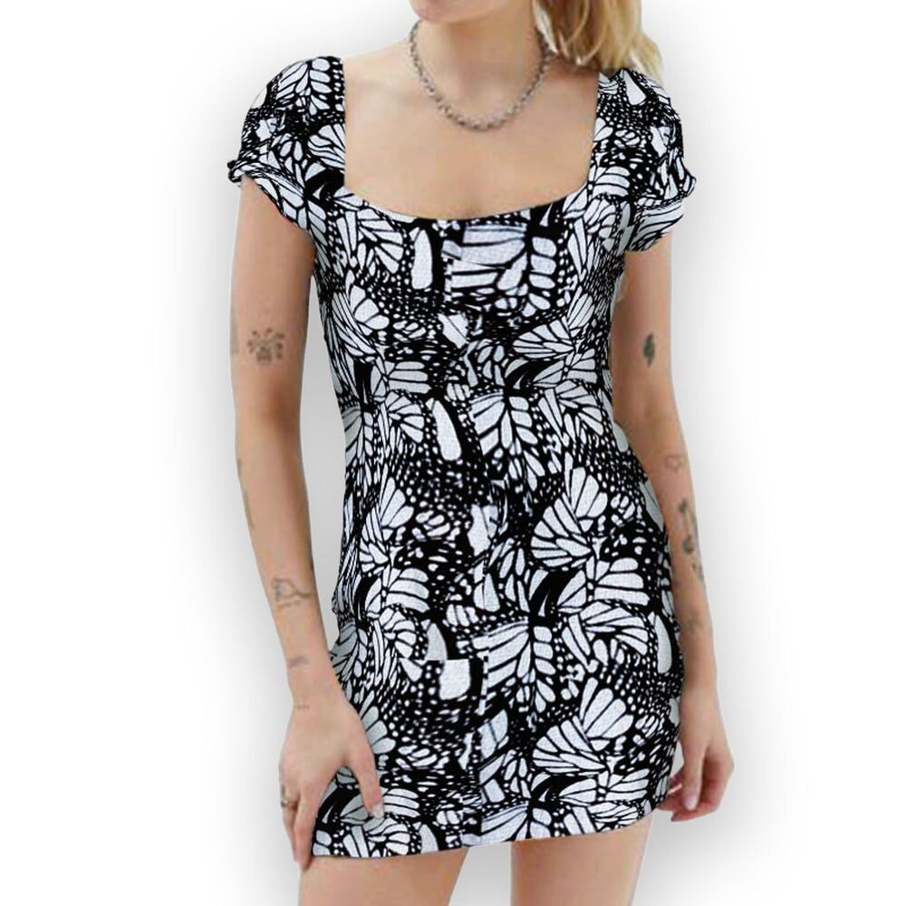 URBAN OUTFITTERS Black & White Ella Short Sleeve Bodycon Mini Dress Size Small